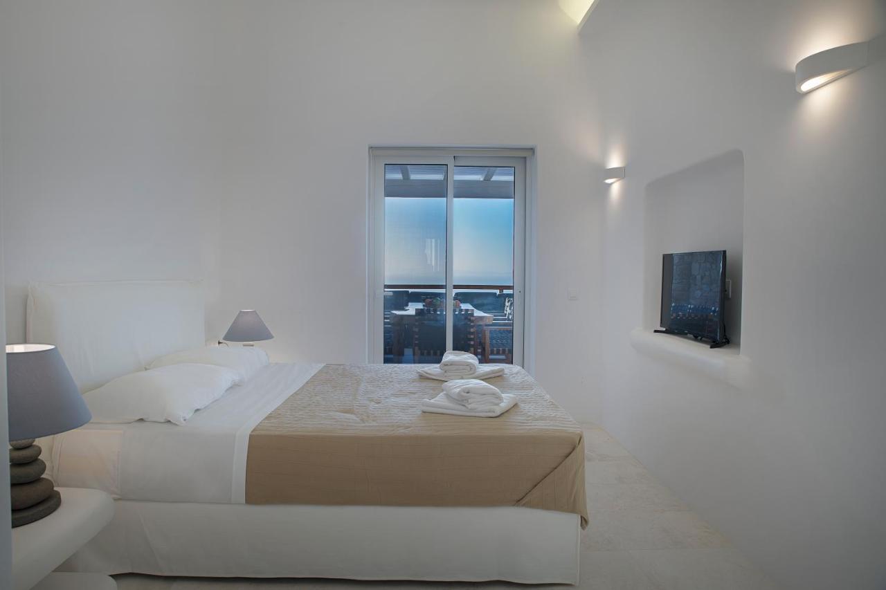 Villa Aphrodite- Private Pool- Amazing Aegean View Mykonos Town